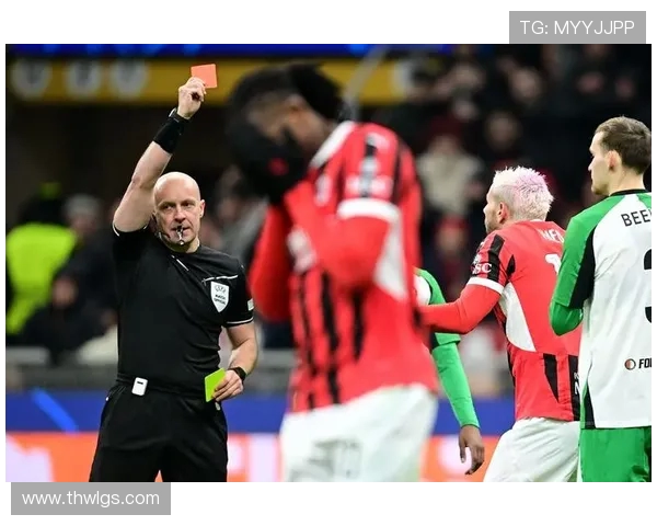 斯基拉：特奥铁心拒新月！多方力劝无果，转会陷僵局(1)